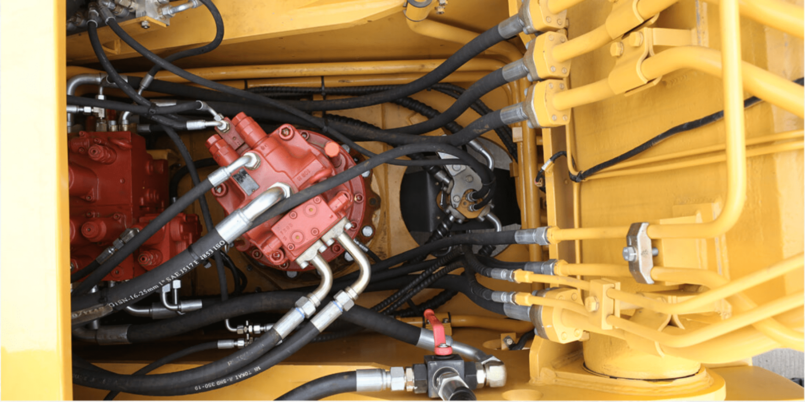 Máy Xúc Đào Bánh Xích LiuGong CLG925E - Giải Pháp Tối Ưu Cho Công Trình Xây Dựng